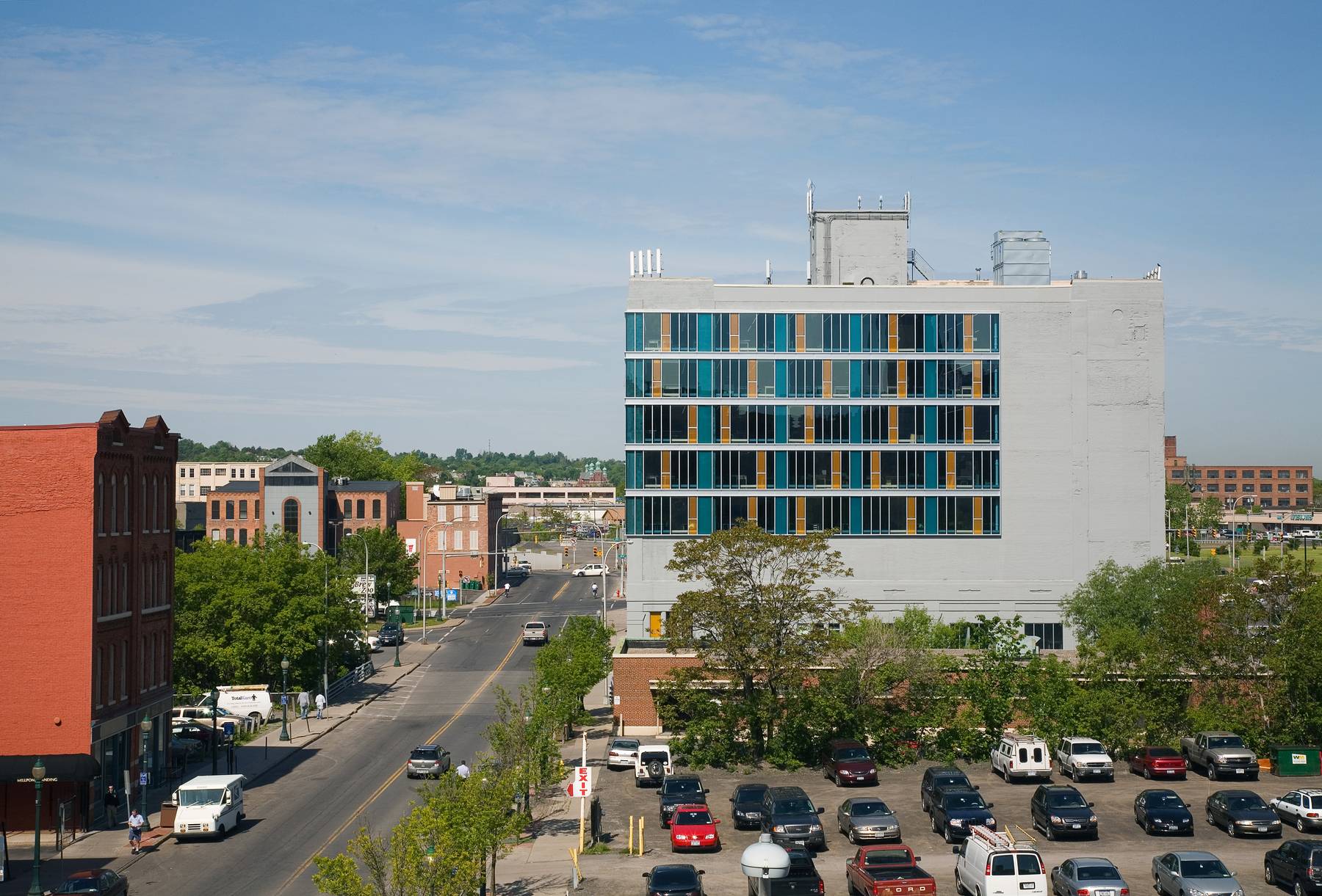 Syracuse University, The Warehouse Gluckman Tang